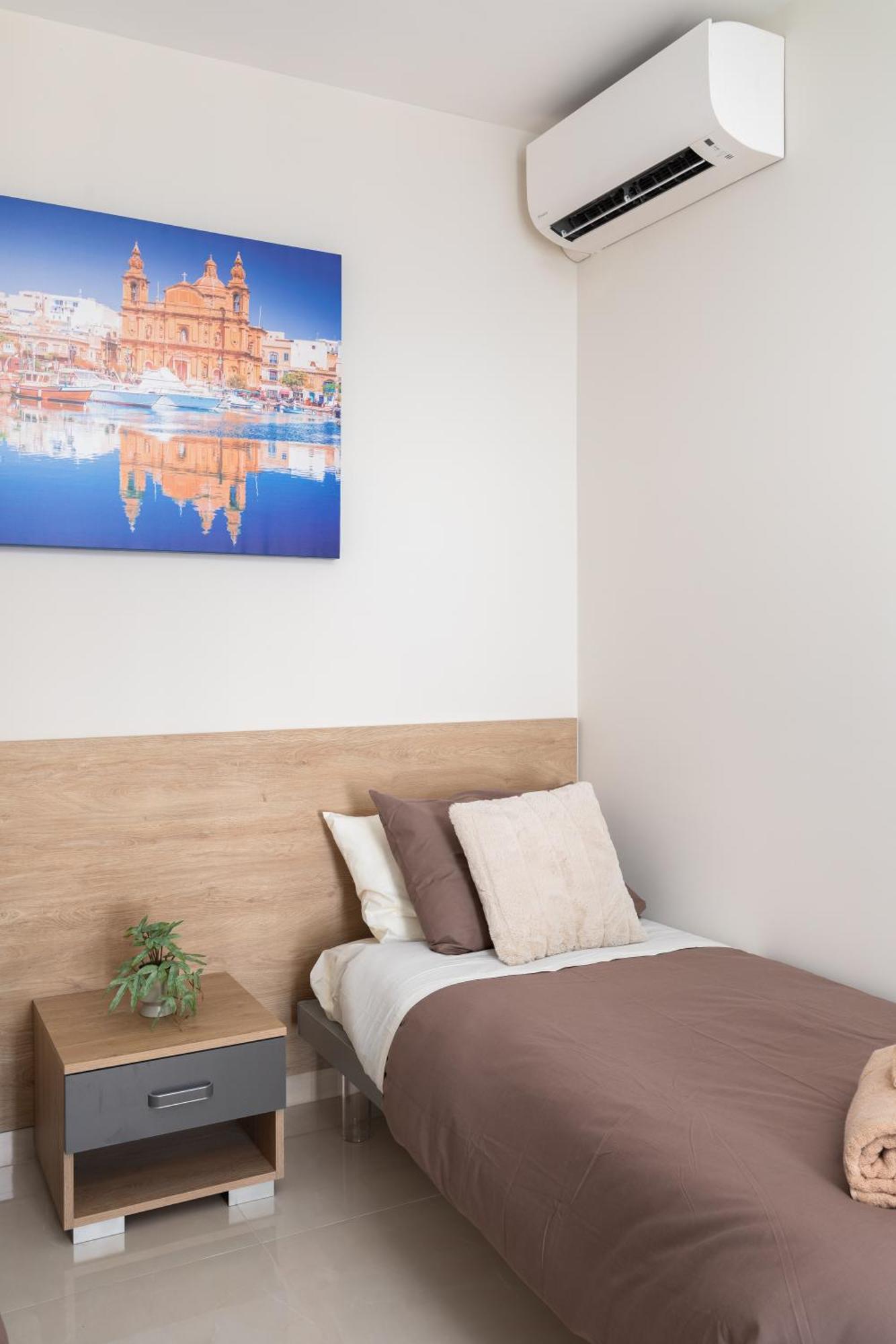 Edka Suites - Modern Sunlit 2Bd Apartments With Balconies - Close To Sliema Promenade, St Julian'S & St Georges Bay Gzira Exterior photo